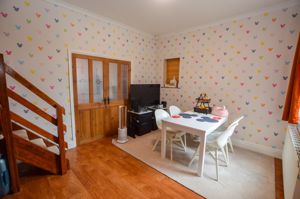 Dining Room- click for photo gallery